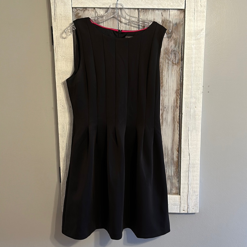 Vince Camuto sleeveless Fit and Flare dress